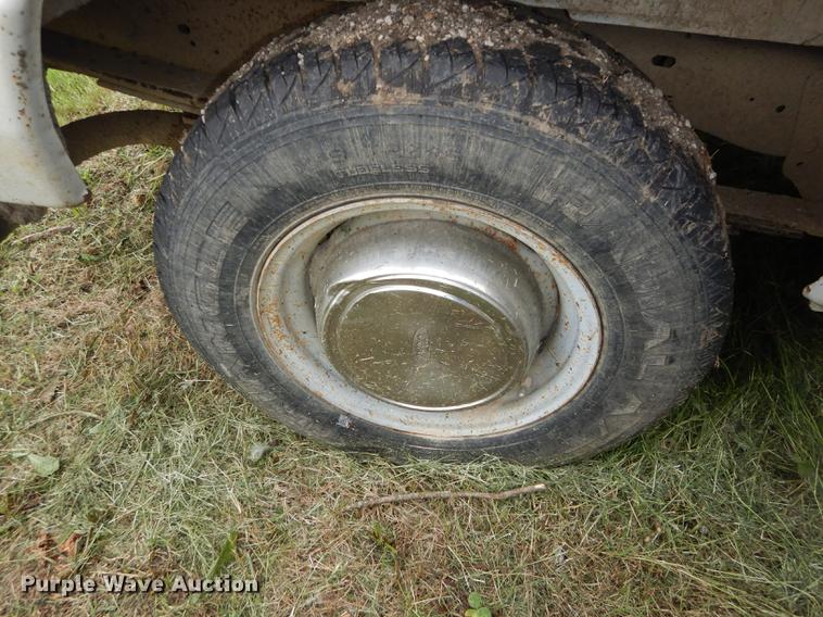 image for item DE1817 1998 Ford Econoline E250 van