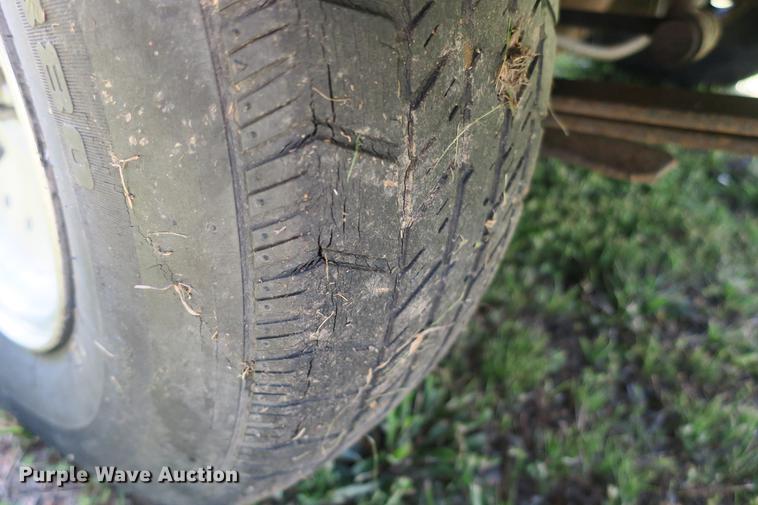 image for item DE3711 1994 Ford Explorer Sport SUV