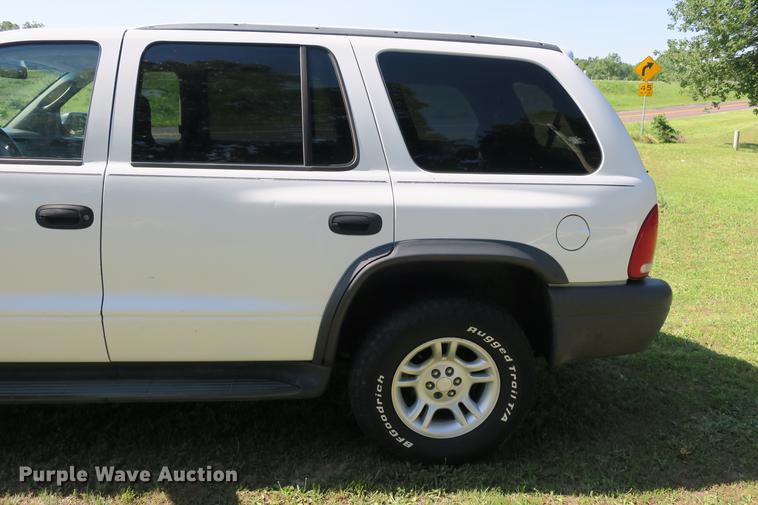 image for item DE3712 2003 Dodge Durango SXT SUV
