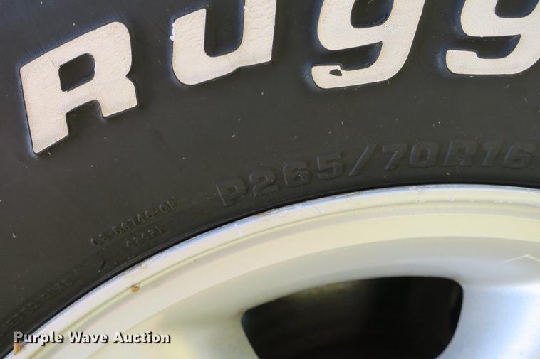 image for item DE3712 2003 Dodge Durango SXT SUV