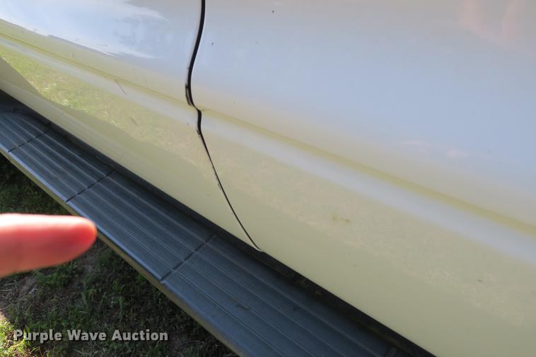 image for item DE3712 2003 Dodge Durango SXT SUV