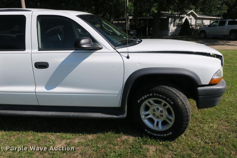 image for item DE3712 2003 Dodge Durango SXT SUV