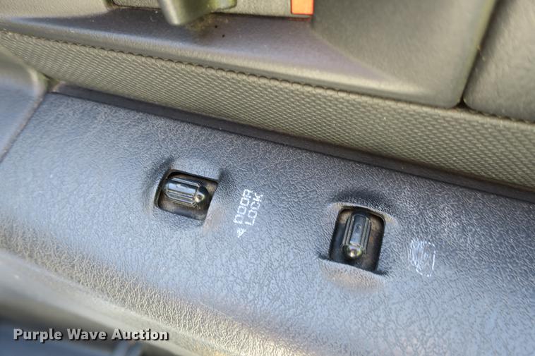 image for item DE3712 2003 Dodge Durango SXT SUV