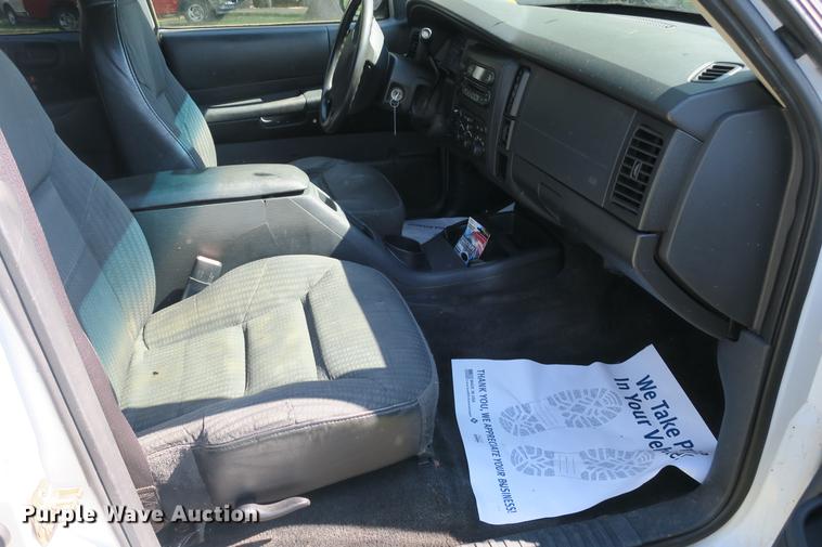 image for item DE3712 2003 Dodge Durango SXT SUV