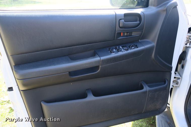 image for item DE3712 2003 Dodge Durango SXT SUV