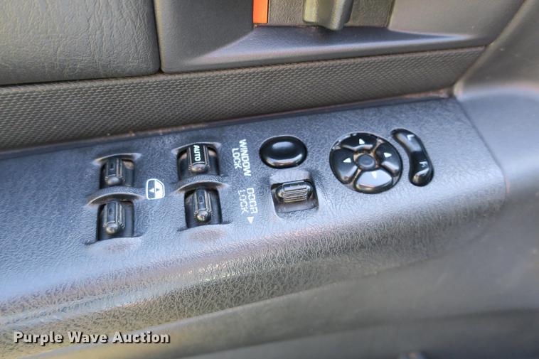 image for item DE3712 2003 Dodge Durango SXT SUV