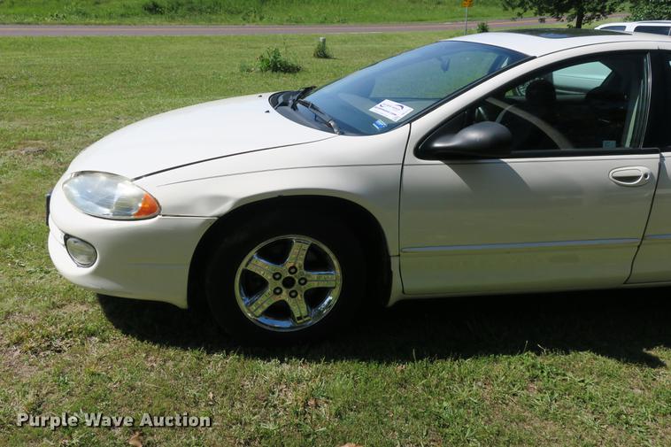image for item DE3713 2004 Dodge Intrepid SXT