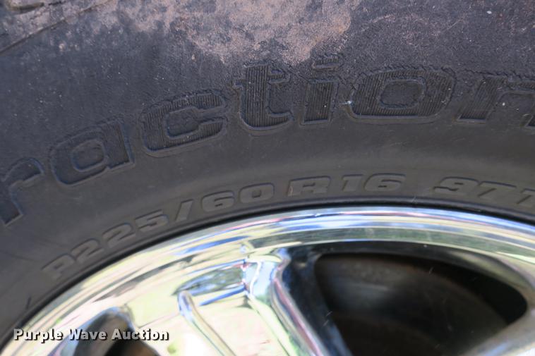 image for item DE3713 2004 Dodge Intrepid SXT