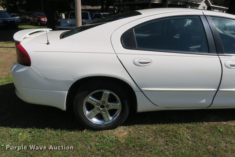 image for item DE3713 2004 Dodge Intrepid SXT