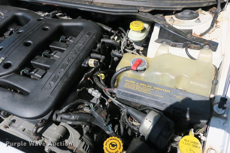 image for item DE3713 2004 Dodge Intrepid SXT