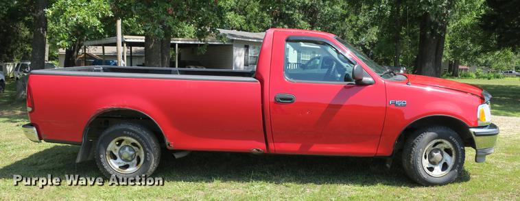 image for item DE3715 1997 Ford F150 XL pickup truck