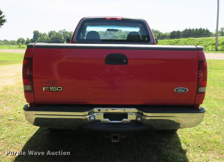 image for item DE3715 1997 Ford F150 XL pickup truck