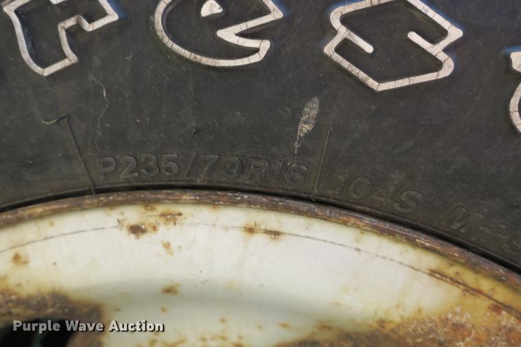 image for item DE3715 1997 Ford F150 XL pickup truck