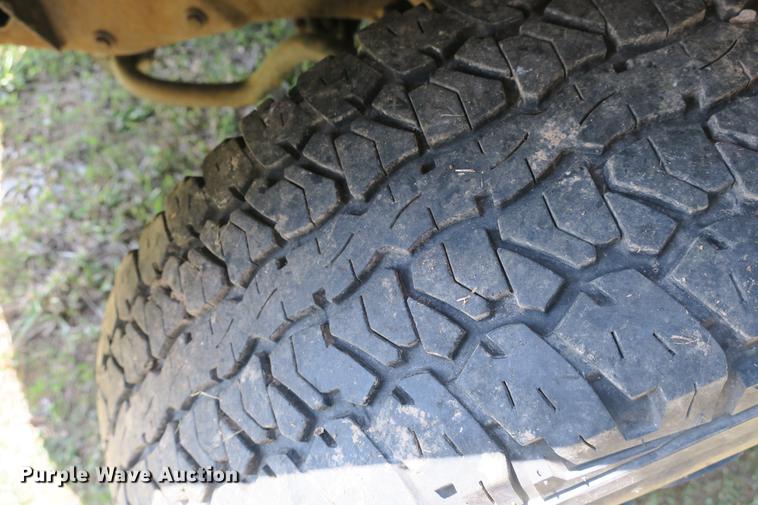 image for item DE3715 1997 Ford F150 XL pickup truck