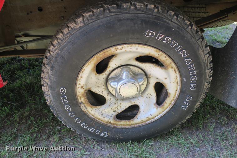 image for item DE3715 1997 Ford F150 XL pickup truck