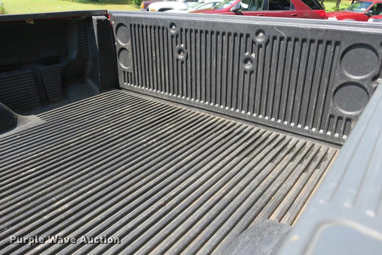 image for item DE3715 1997 Ford F150 XL pickup truck