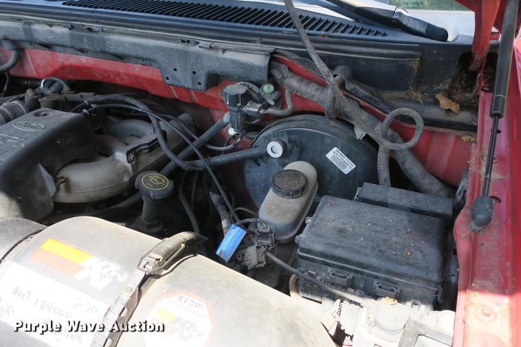 image for item DE3715 1997 Ford F150 XL pickup truck