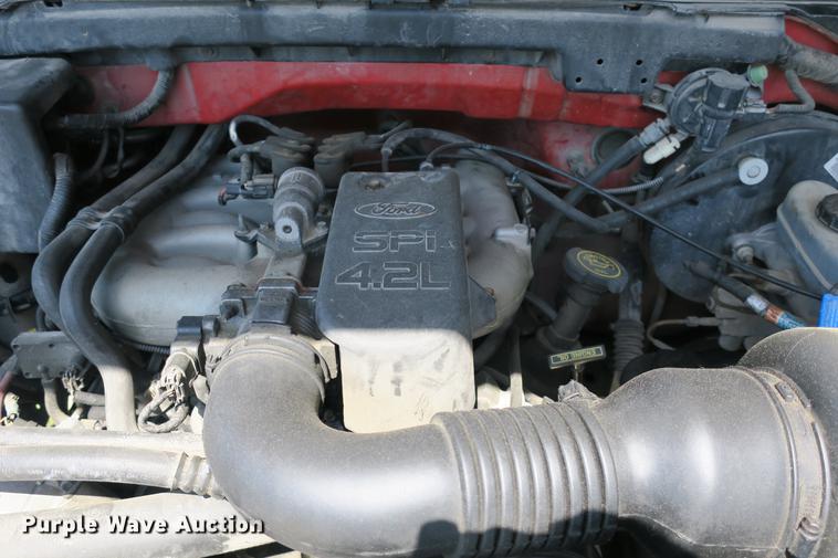 image for item DE3715 1997 Ford F150 XL pickup truck