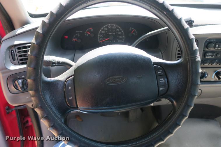 image for item DE3715 1997 Ford F150 XL pickup truck