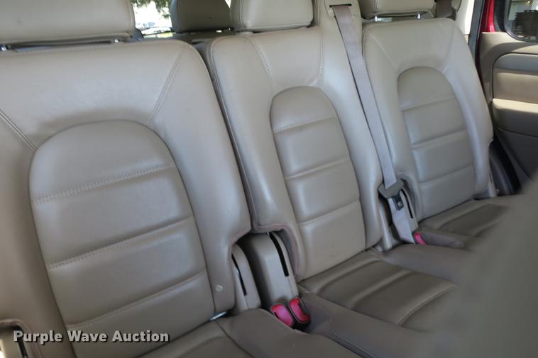 image for item DE3717 2003 Ford Explorer XLT SUV