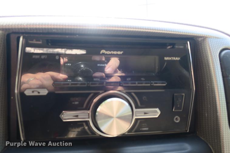 image for item DE3717 2003 Ford Explorer XLT SUV