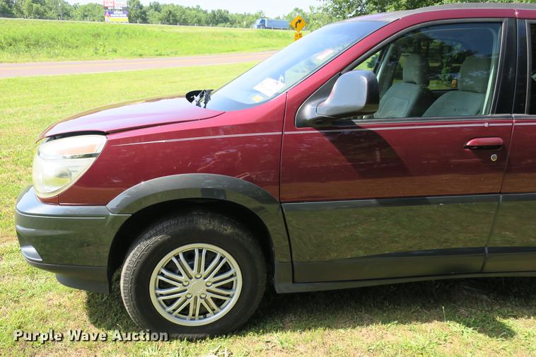 image for item DE3718 2004 Buick Rendezvous CX SUV