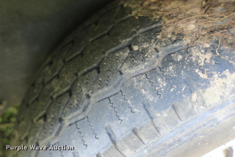 image for item DE3718 2004 Buick Rendezvous CX SUV