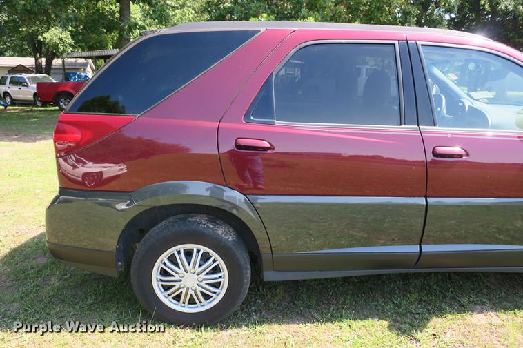 image for item DE3718 2004 Buick Rendezvous CX SUV