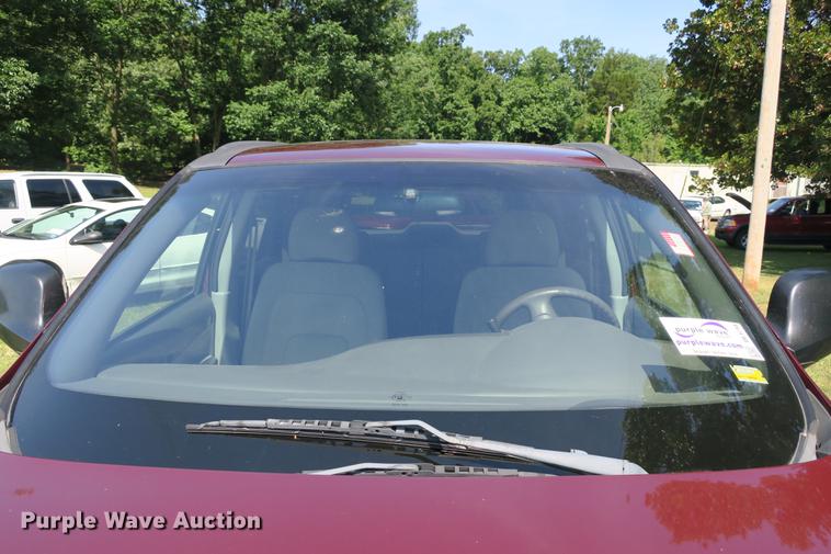 image for item DE3718 2004 Buick Rendezvous CX SUV