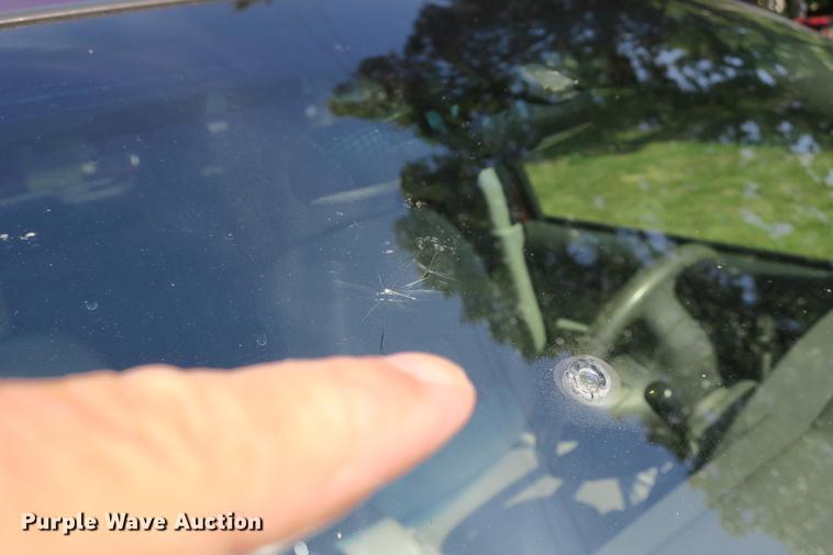 image for item DE3718 2004 Buick Rendezvous CX SUV