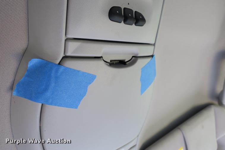 image for item DE3718 2004 Buick Rendezvous CX SUV