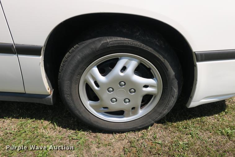 image for item DE3719 2003 Chevrolet Impala