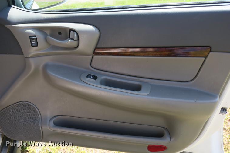 image for item DE3719 2003 Chevrolet Impala