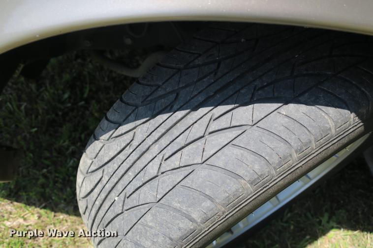 image for item DE3720 2001 Ford Crown Victoria LX