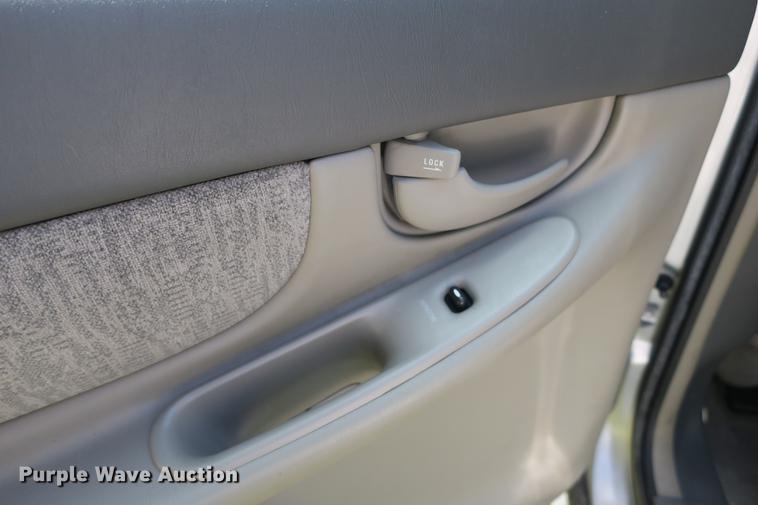 image for item DE3723 2004 Oldsmobile Alero