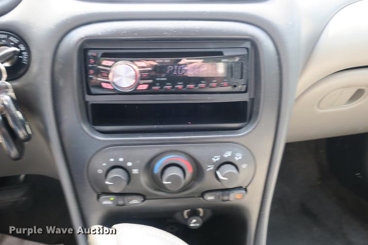 image for item DE3723 2004 Oldsmobile Alero