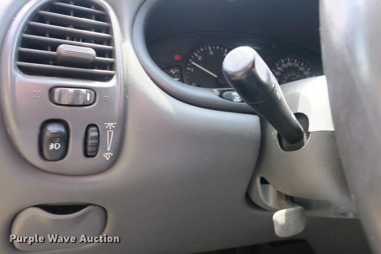 image for item DE3723 2004 Oldsmobile Alero