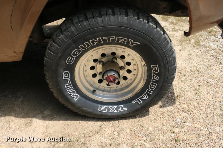 image for item DE3726 1973 Ford Bronco SUV