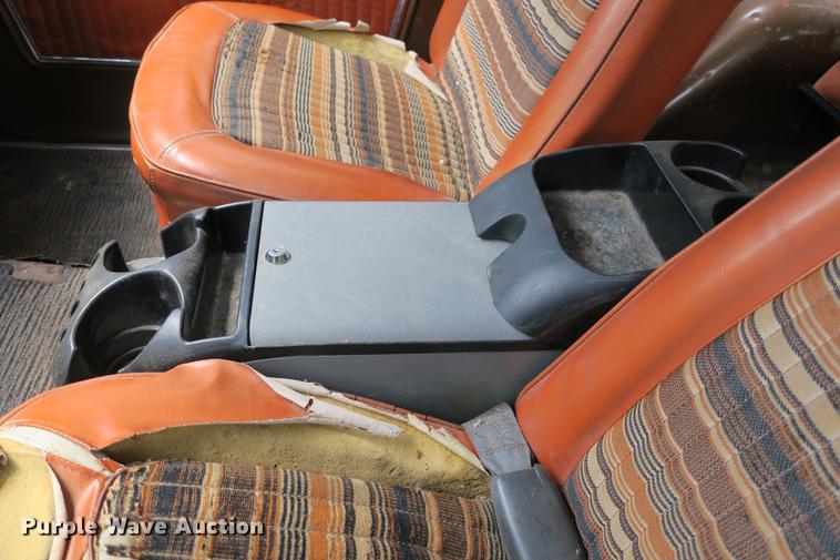 image for item DE3726 1973 Ford Bronco SUV