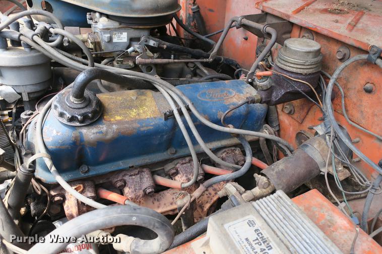 image for item DE3726 1973 Ford Bronco SUV