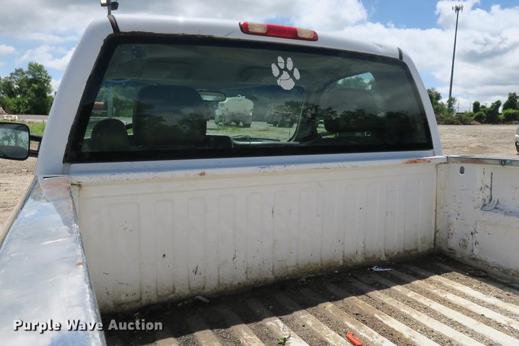 image for item DE3749 2006 Chevrolet Silverado 2500HD pickup truck