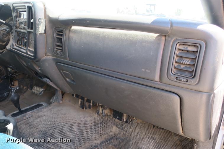 image for item DE3749 2006 Chevrolet Silverado 2500HD pickup truck