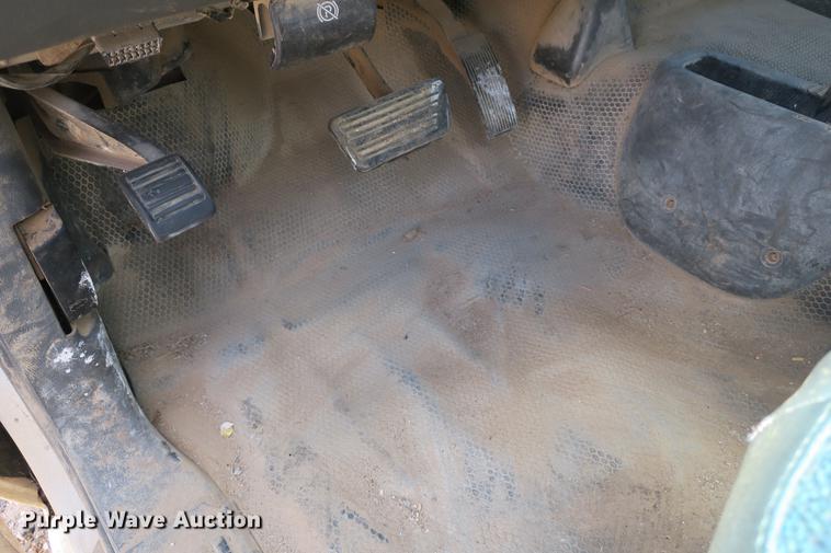 image for item DE3749 2006 Chevrolet Silverado 2500HD pickup truck