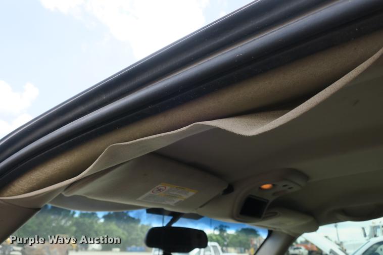 image for item DE3752 2004 Chevrolet Silverado 2500HD LS Ext. Cab pickup truck