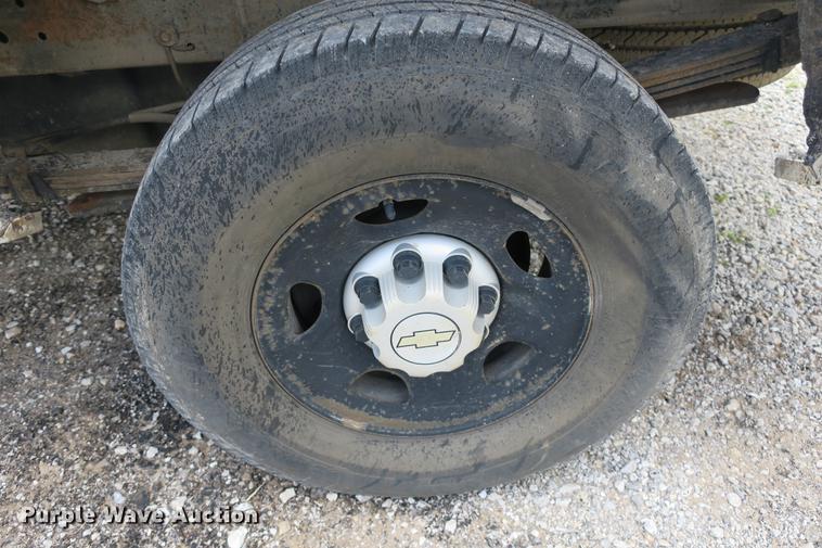 image for item DE3754 2008 Chevrolet Sliverado 2500HD pickup truck