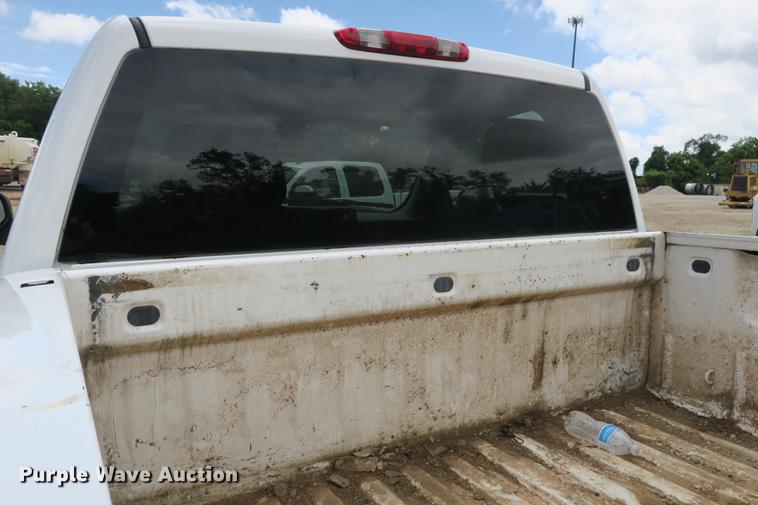 image for item DE3754 2008 Chevrolet Sliverado 2500HD pickup truck