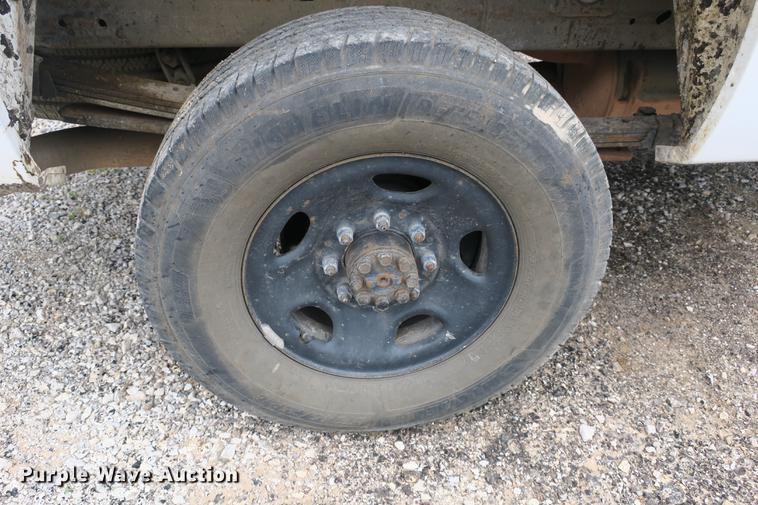 image for item DE3754 2008 Chevrolet Sliverado 2500HD pickup truck