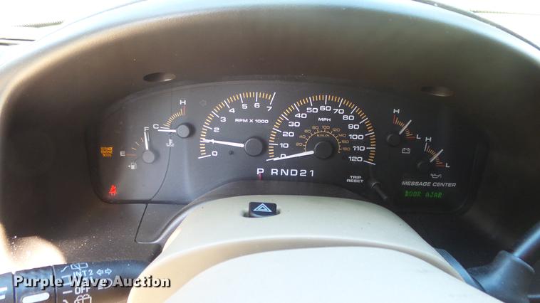 image for item DE7179 2003 Ford Expedition Eddie Bauer SUV