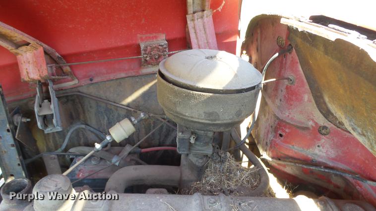 image for item DE7184 1952 International pickup truck