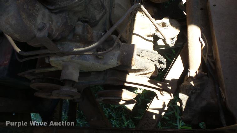 image for item DE7184 1952 International pickup truck